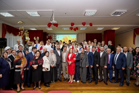 Уполномоченный поздравила с юбилеем Центр социально-трудовой адаптации и профориентации им.Умы Муртузалиевой